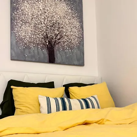 Ben's Cosy In Апартаменти Бухарест