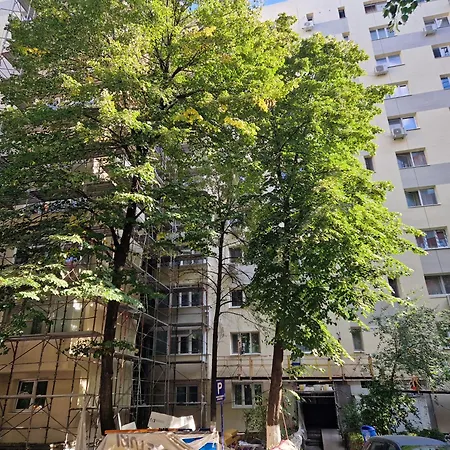 Ben's Cosy In Апартаменти *