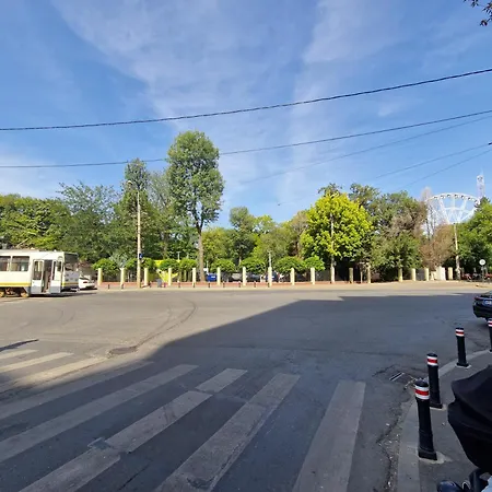 Апартаменты Ben's Cosy In Бухарест