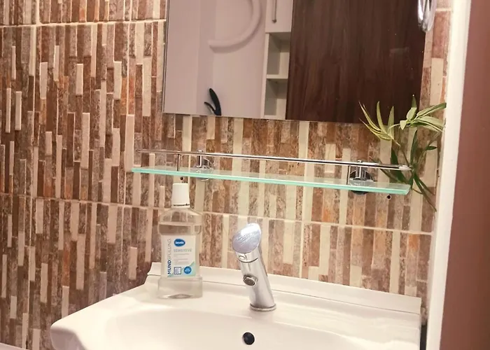 Ben's Cosy In 布加勒斯特